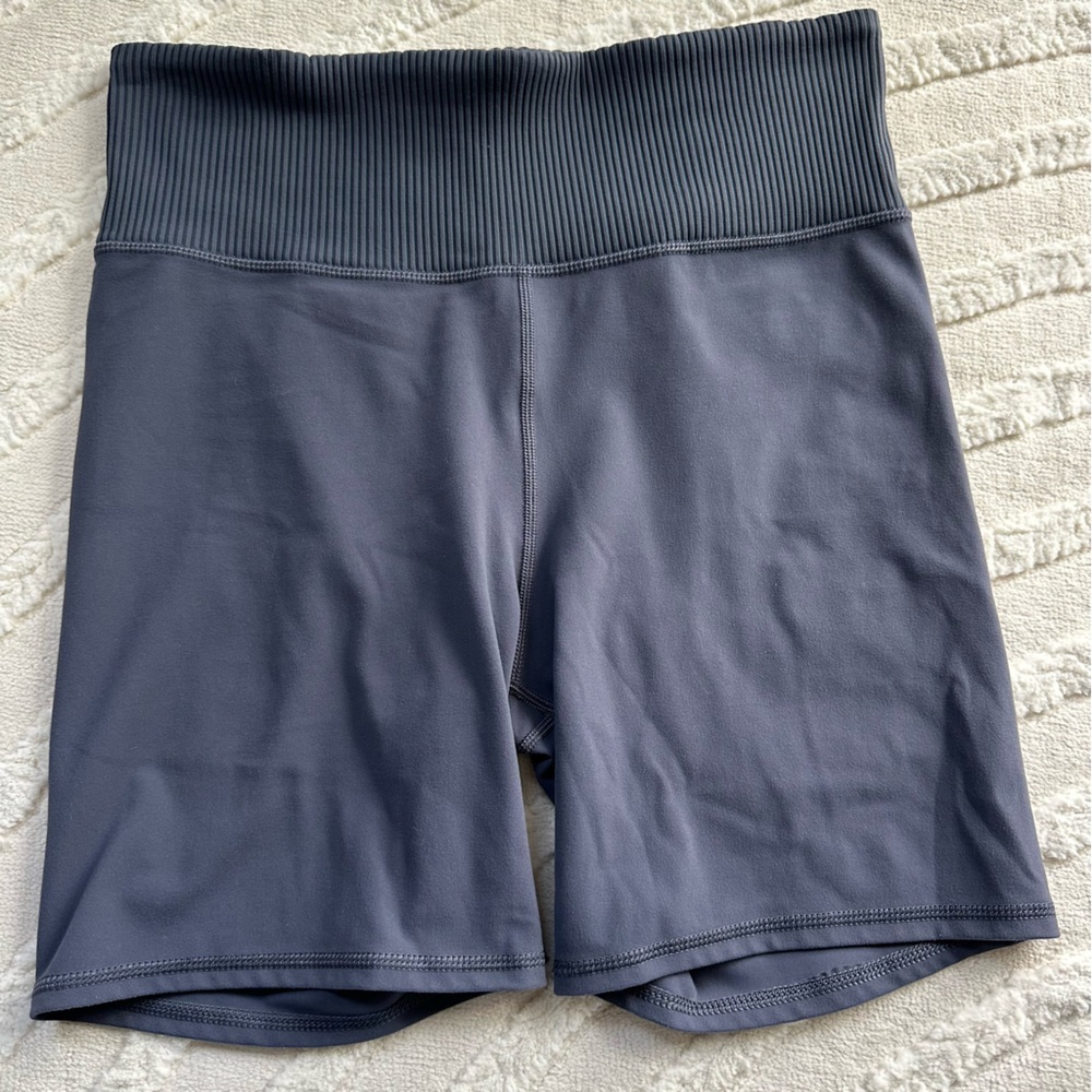 Vuori Ribbed Bike Shorts